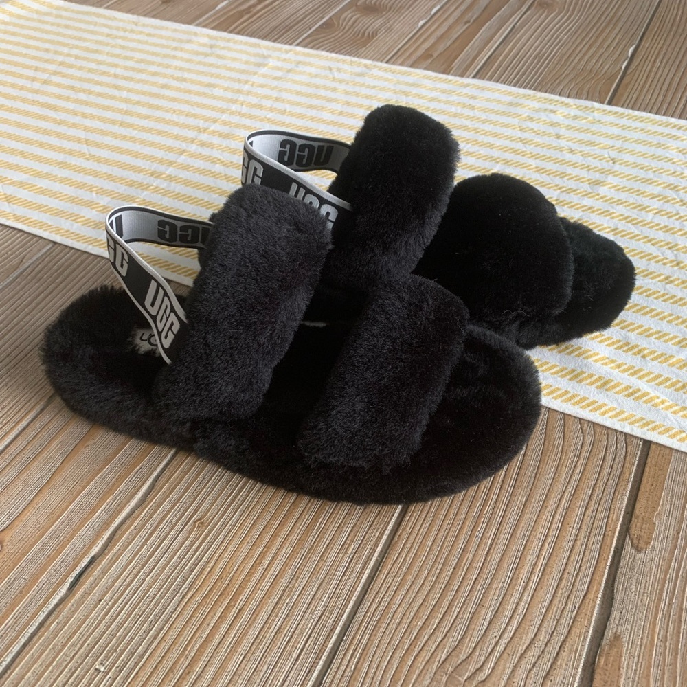 UGG Slippers | Size 7 | Color Black | Woman’s
